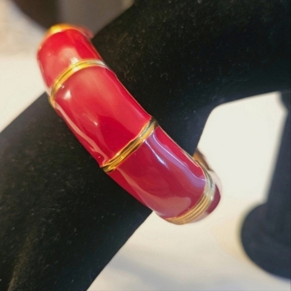Vintage Red Enamel and Gold Bracelet - Picture 2 of 10